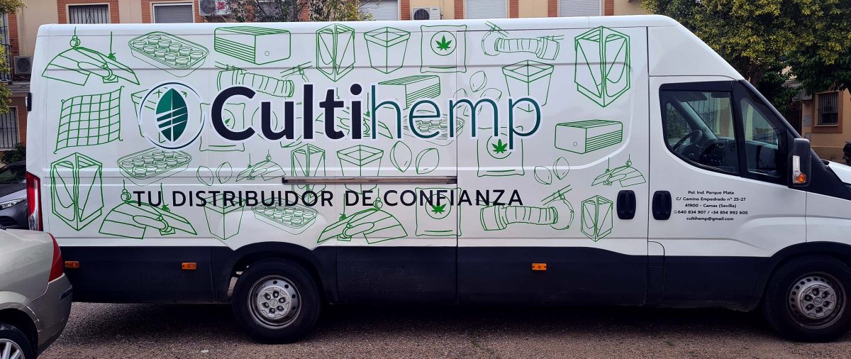 lateral izquierdo furgoneta rotulada - rotulacion sevilla